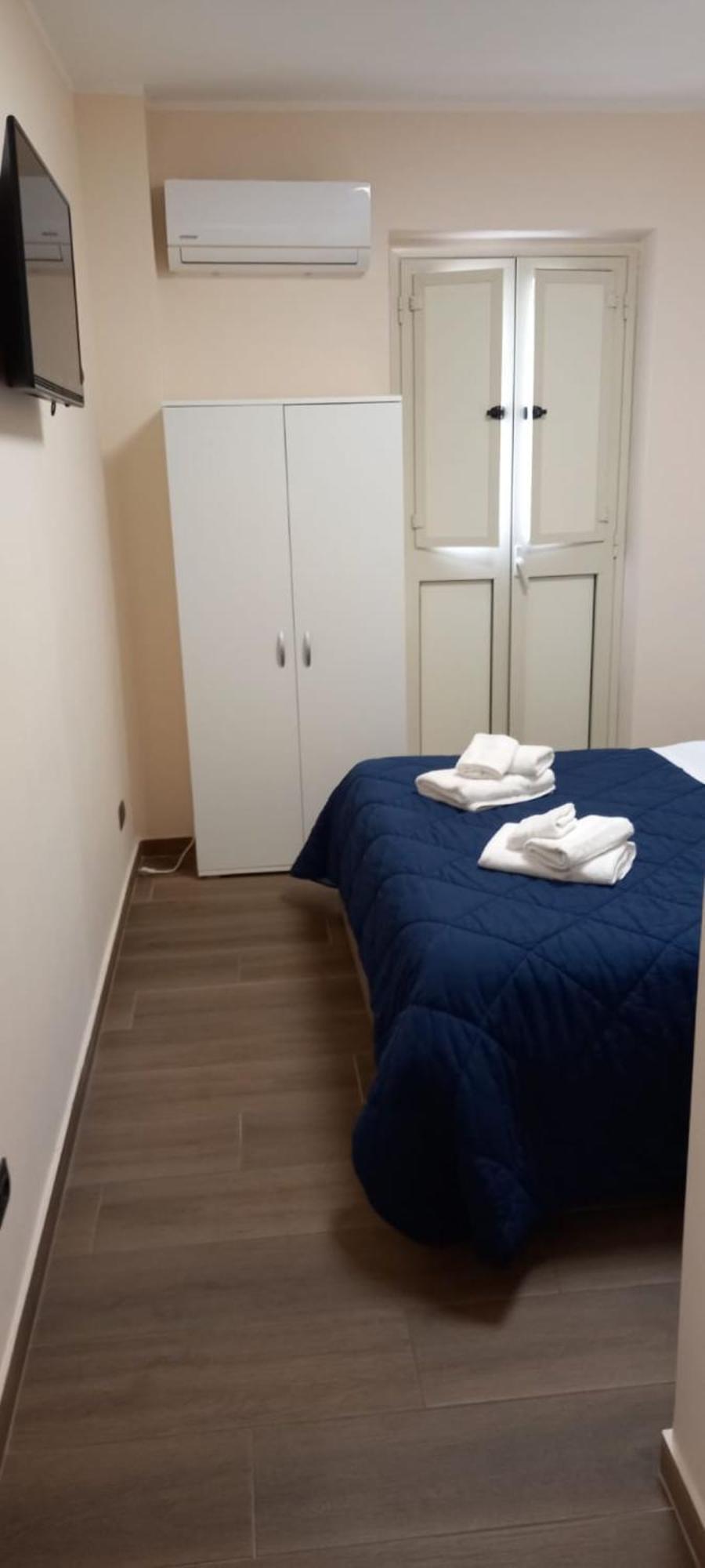 B&B Omnia Scilla Kültér fotó